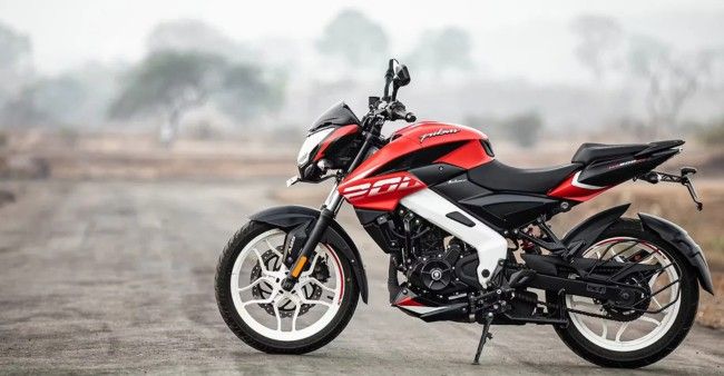 Bajaj Pulsar 200NS: युवाओं के लिए स्टाइलिश और पावरफुल बाइक
